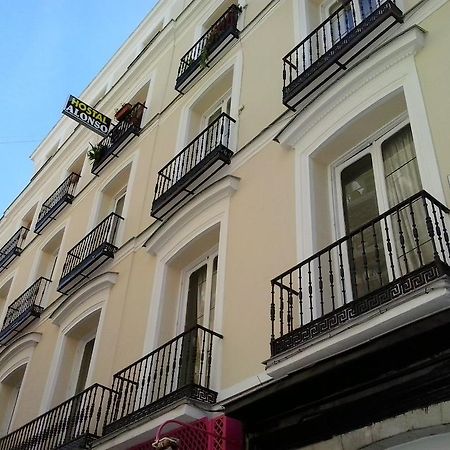 Hostal Alonso Madrid Bagian luar foto